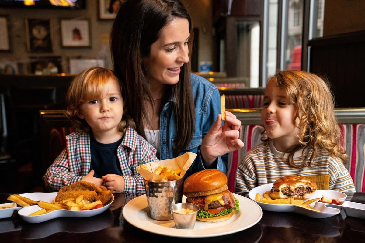 Hard Rock Cafe Las Vegas Dining Experience