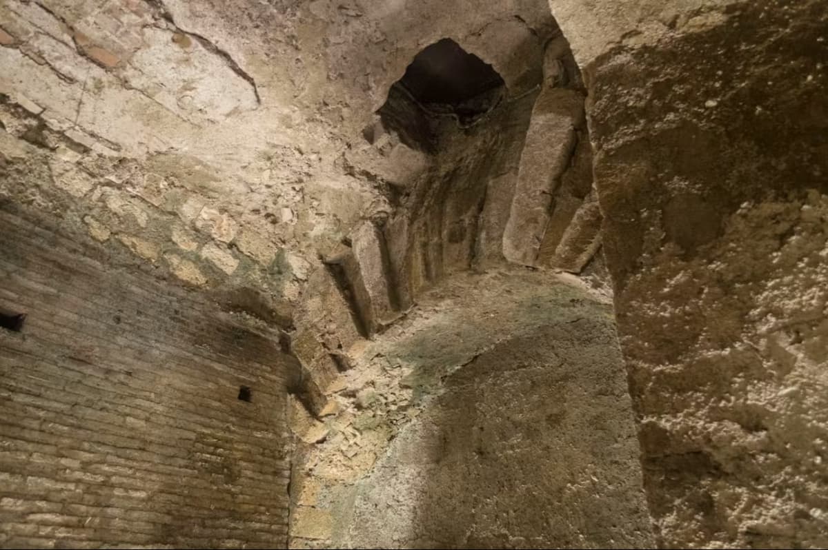 Naples Underground Guided Tour