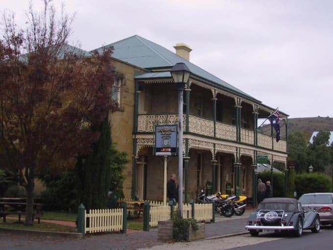 Richmond Village and Bonorong Wildlife Sanctuary Tour